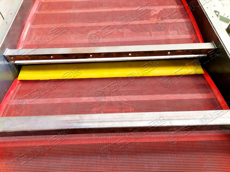 篩網(wǎng)堵孔、損壞怎么辦？唐山金路為您推薦聚氨酯篩網(wǎng)