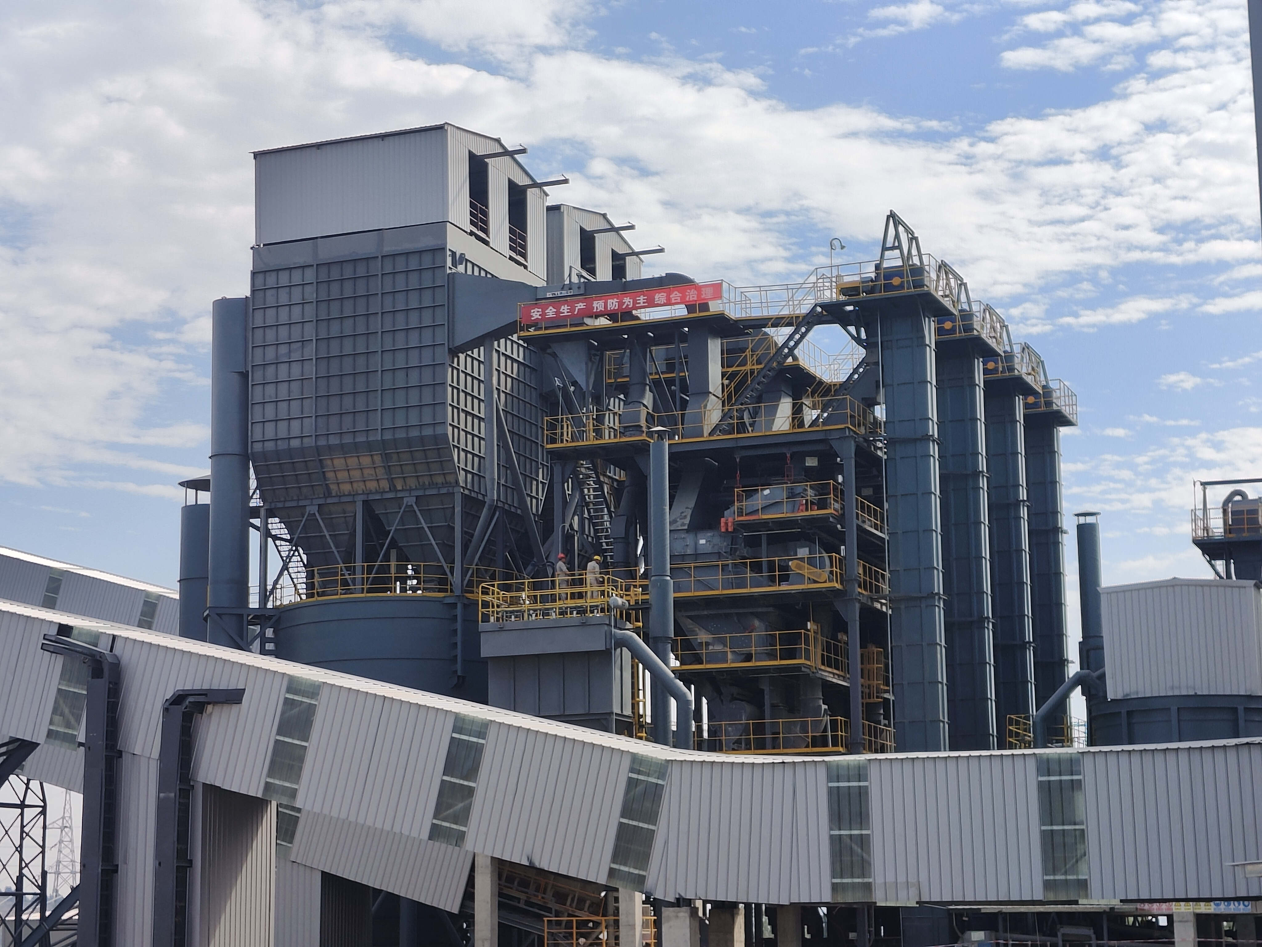 怎樣提高制砂樓的產(chǎn)量，打造合理高效的機(jī)制砂生產(chǎn)線？