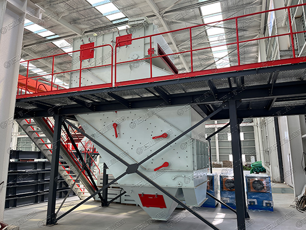 高頻篩，細(xì)物料篩分專家，效率高還不堵孔